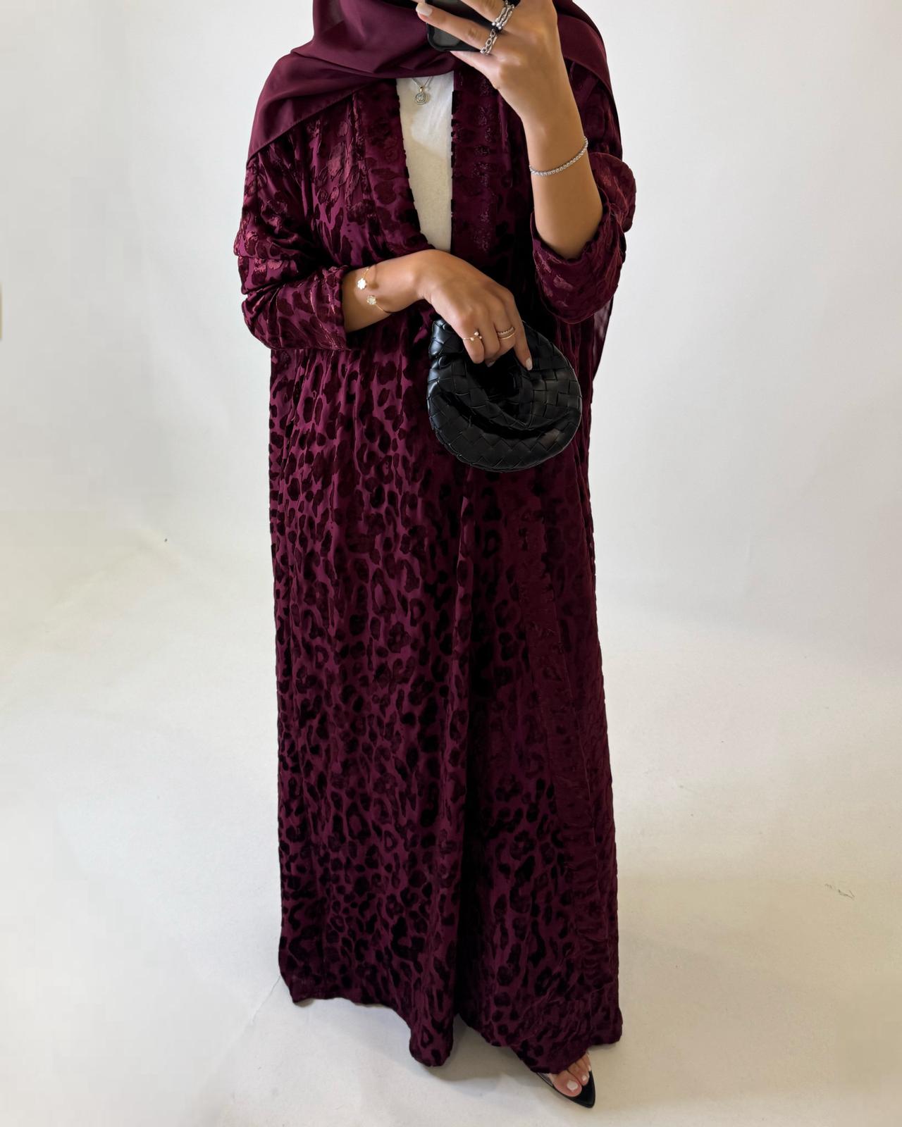 A487 - Maroon Leopard Pattern Velvet Abaya