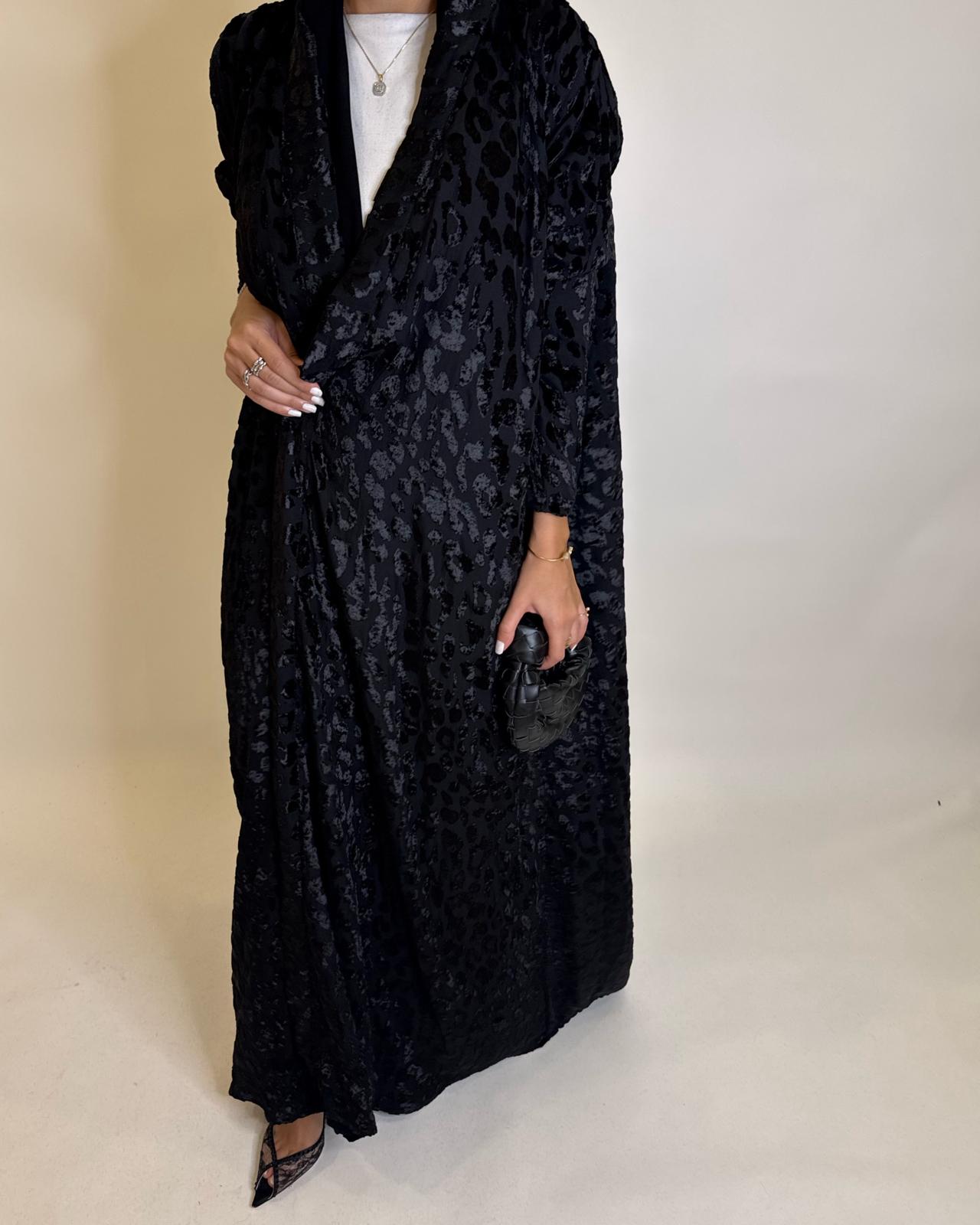 A488 - Black Leopard Pattern Velvet Abaya