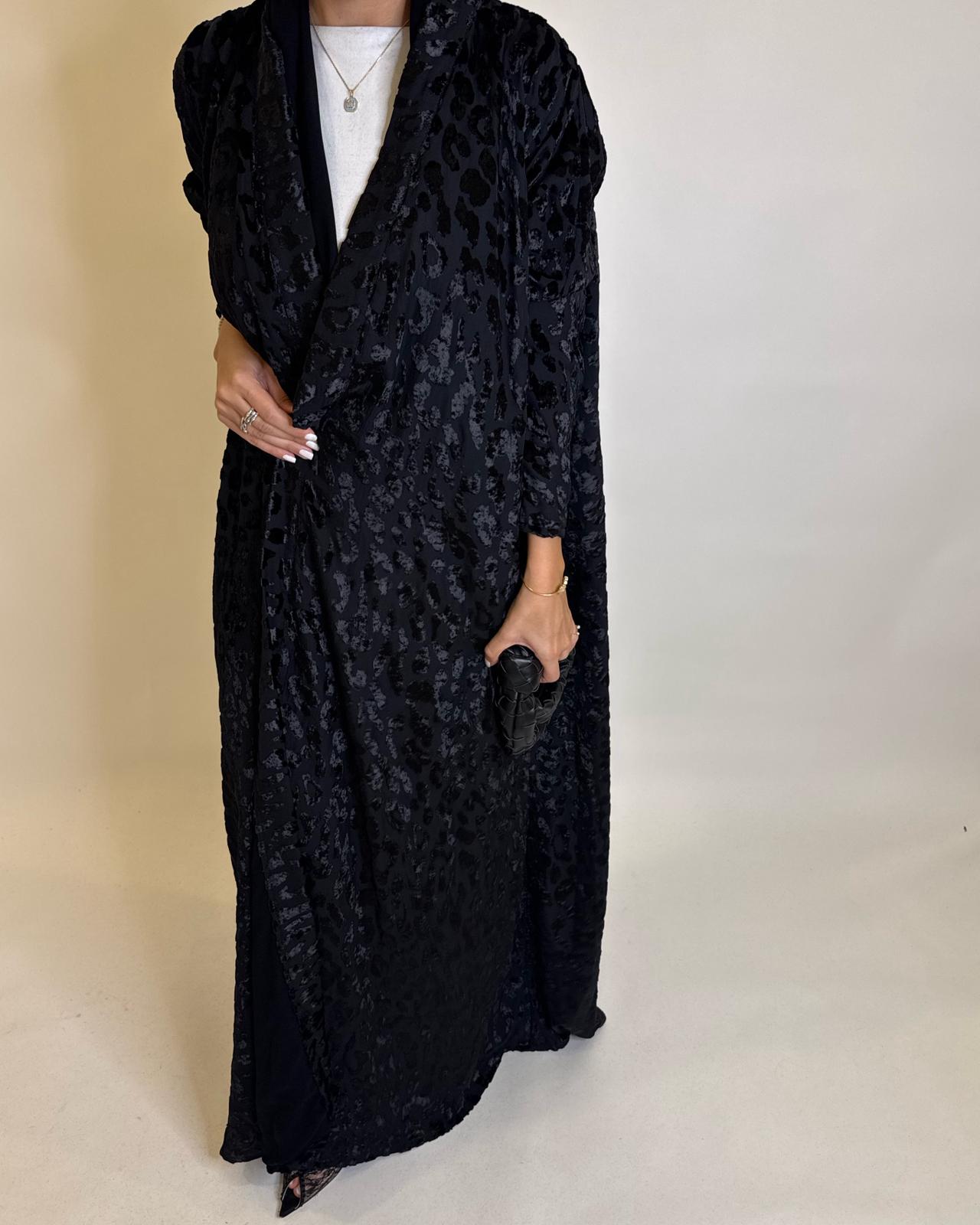 A488 - Black Leopard Pattern Velvet Abaya