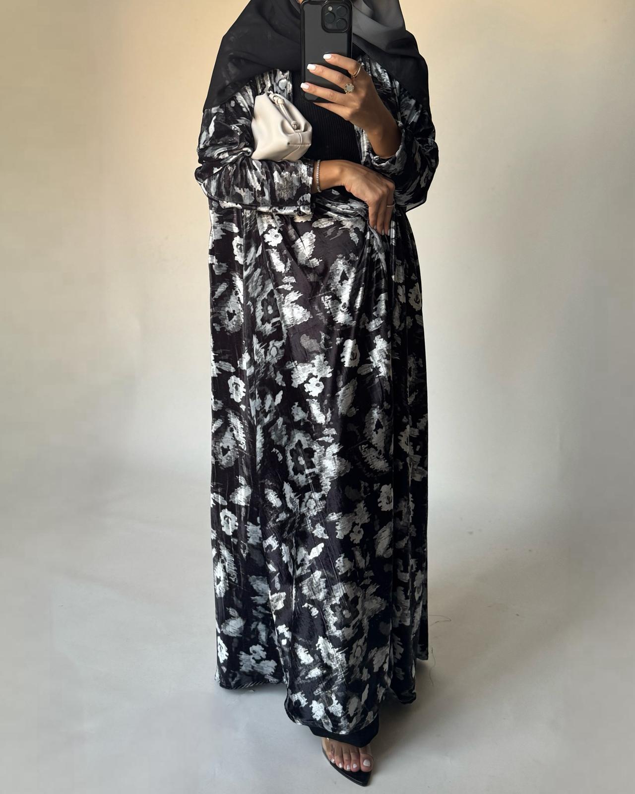 A493 - Black Pattern Velvet Abaya & Ombre Head Scarf