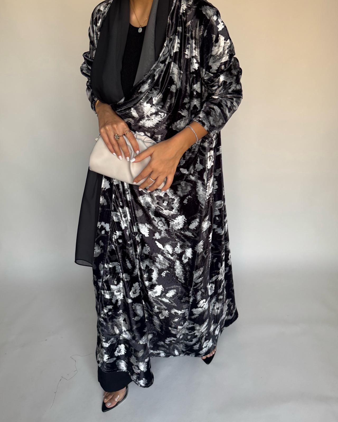 A493 - Black Pattern Velvet Abaya & Ombre Head Scarf