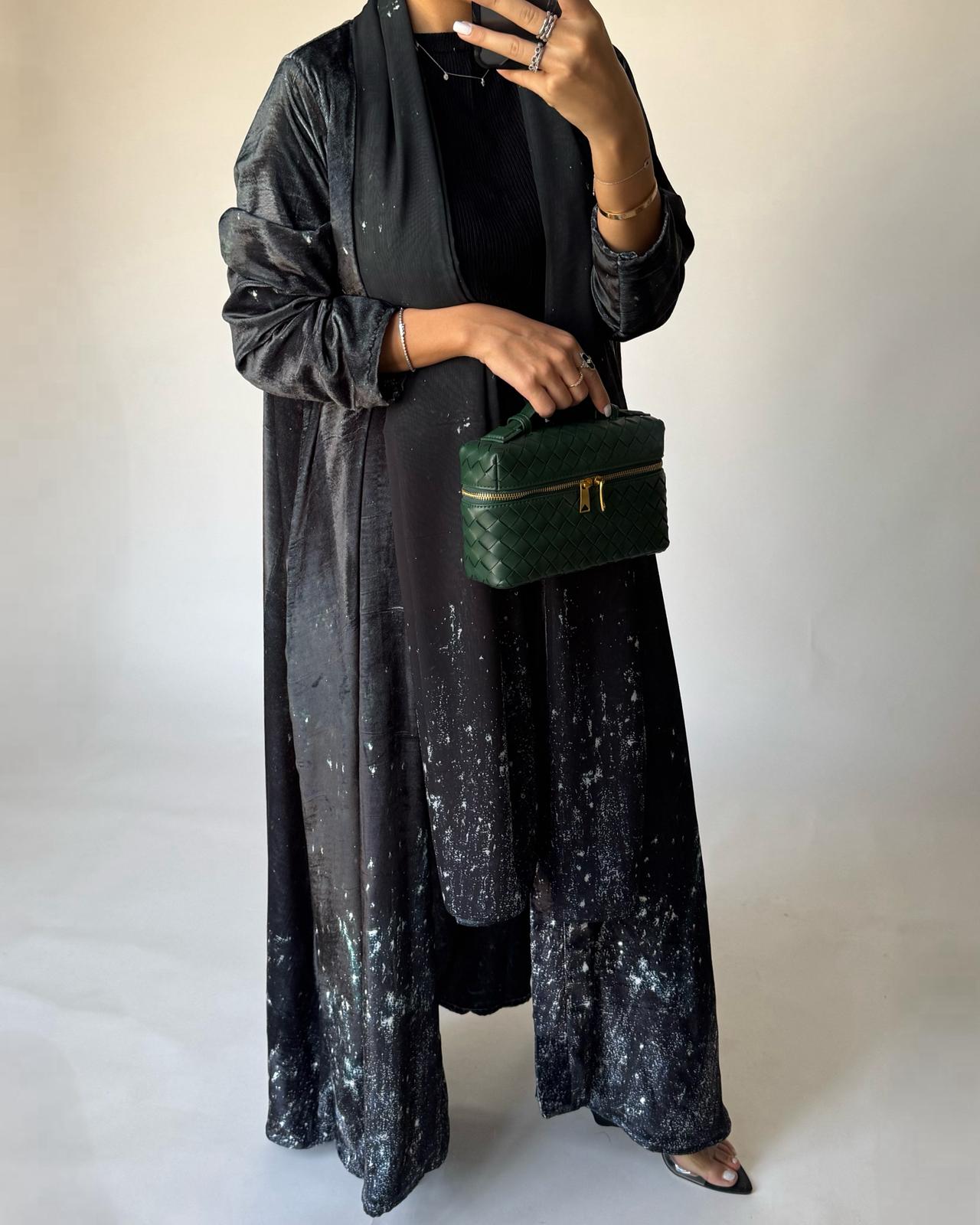 A494 - Galaxy Green to Black Velvet Abaya & Matching Head Scarf