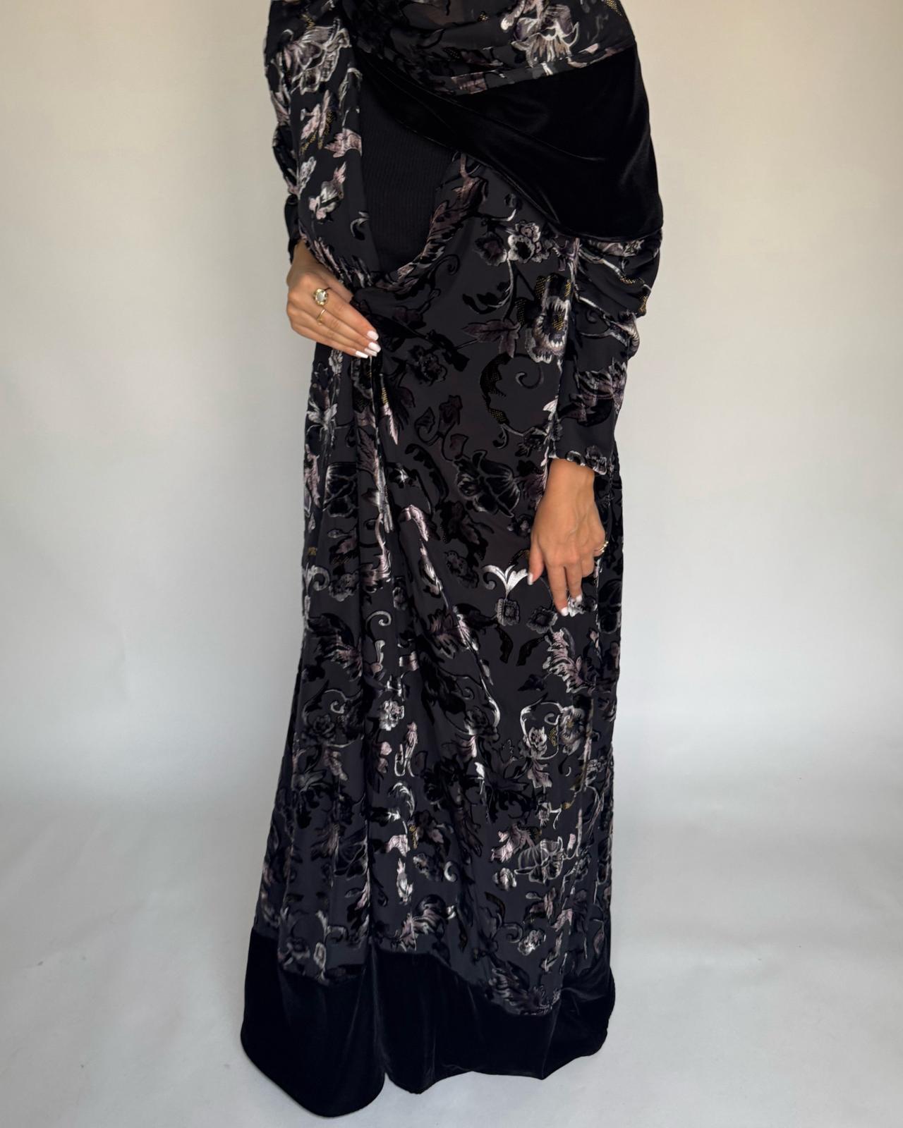 A500 - Black/ Beige Velvet Pattern Abaya & Matching Head Scarf