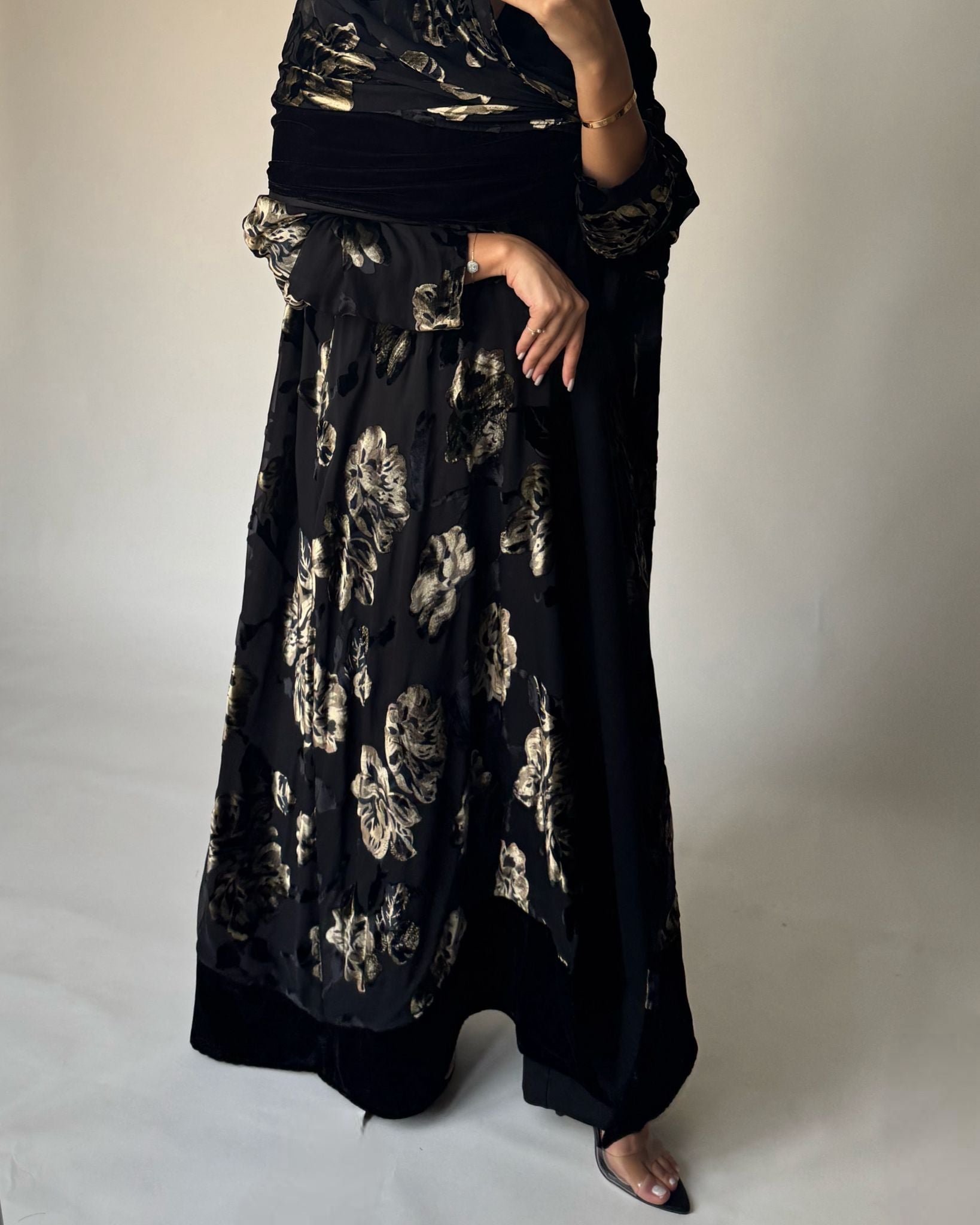 A502 - Black/ Gold Velvet Pattern Abaya & Matching Head Scarf