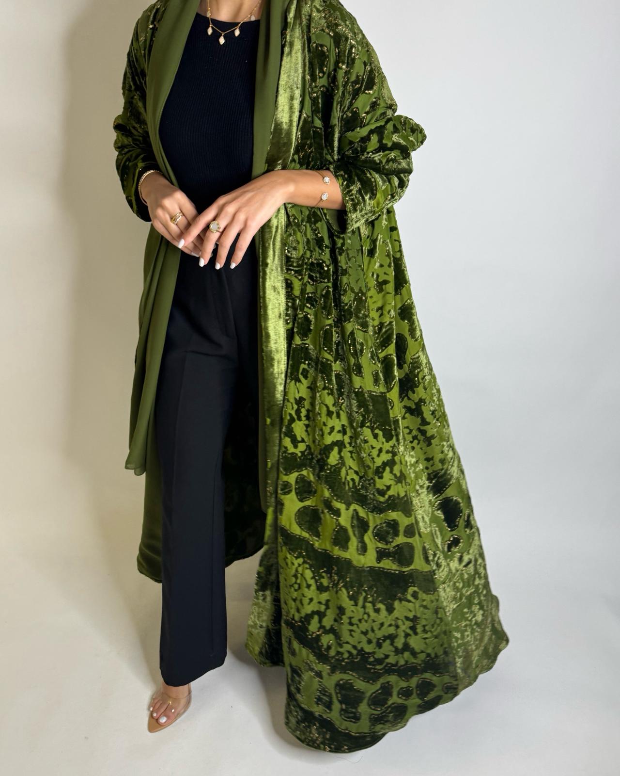 A505 - Green/ Gold Velvet Pattern Abaya