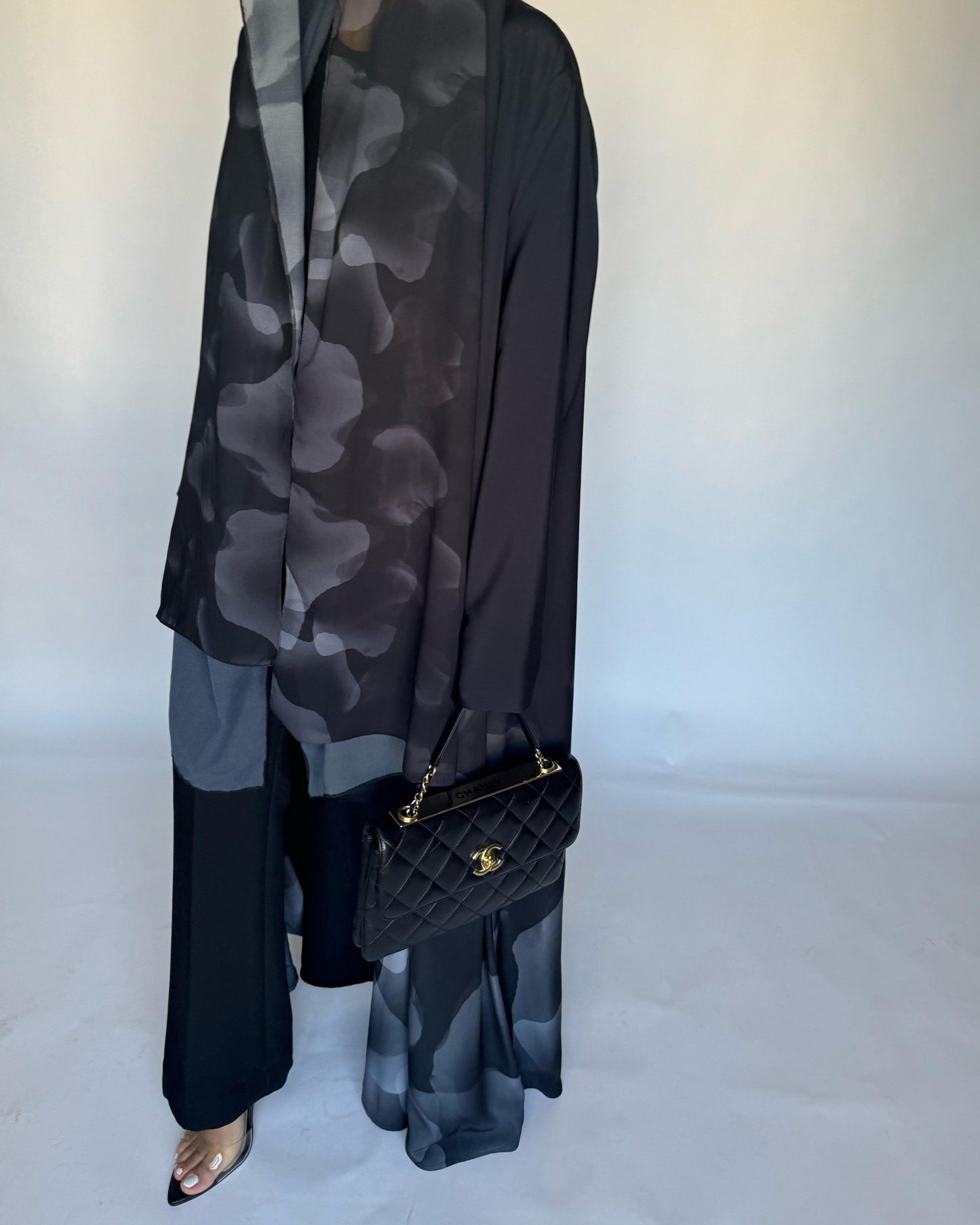 A268 -  Black & Gray Daily Abaya (READY TO SHIP)