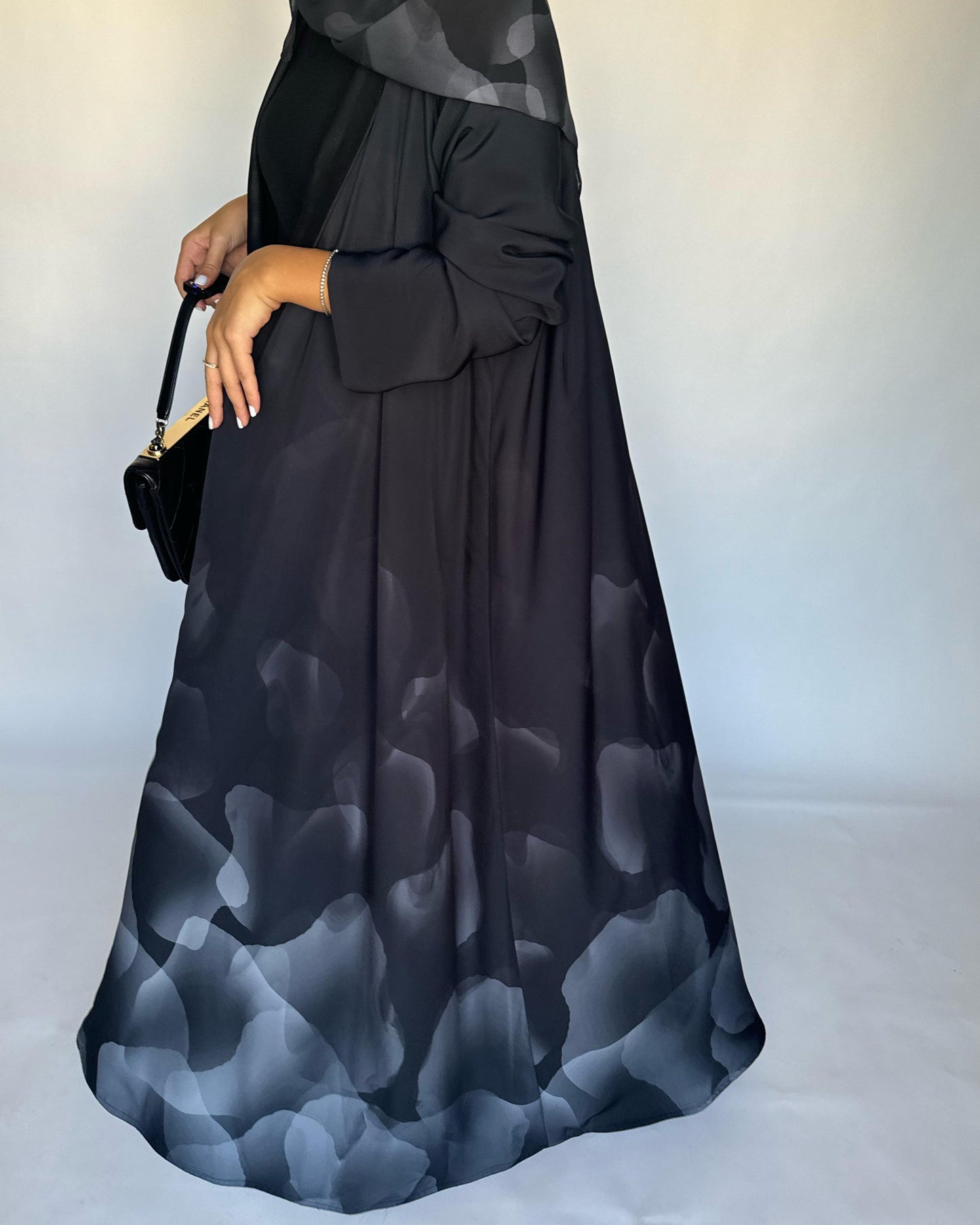 A268 -  Black & Gray Daily Abaya (READY TO SHIP)