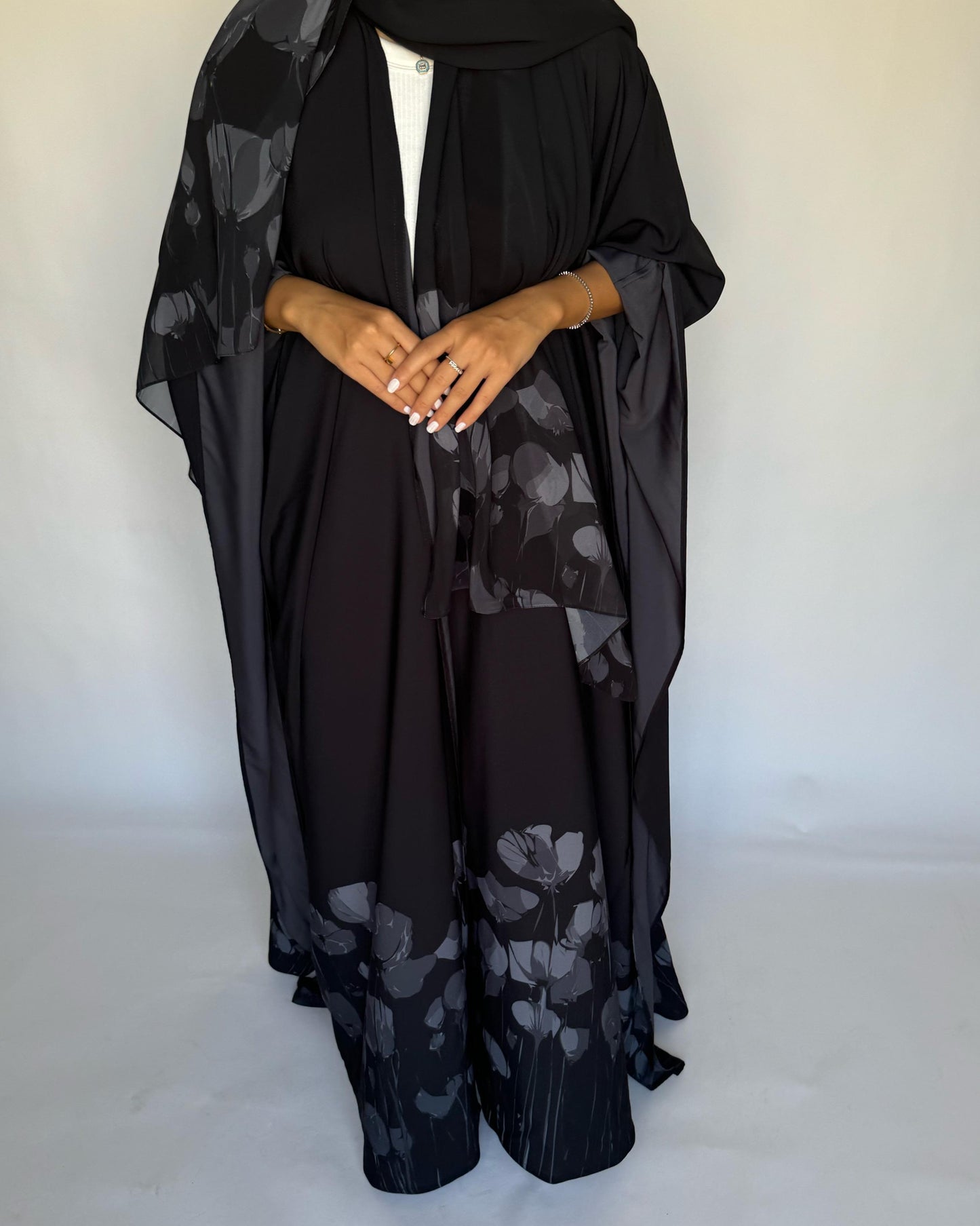 A276 - Black & Gray Flower Abaya