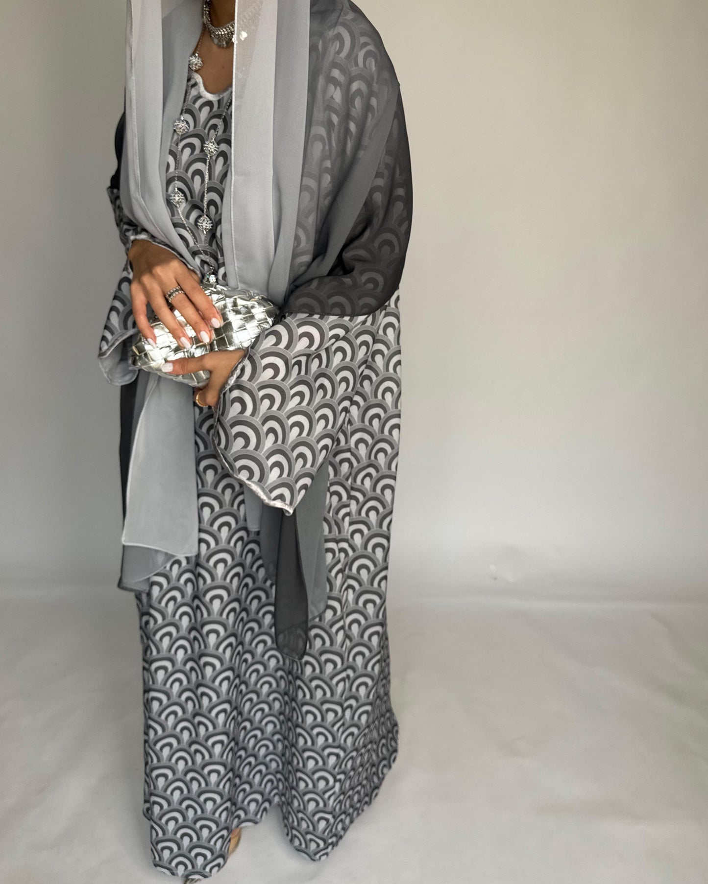 A334 -  Shades of Grey Pattern Jalabiya and Ombre Head Scarf