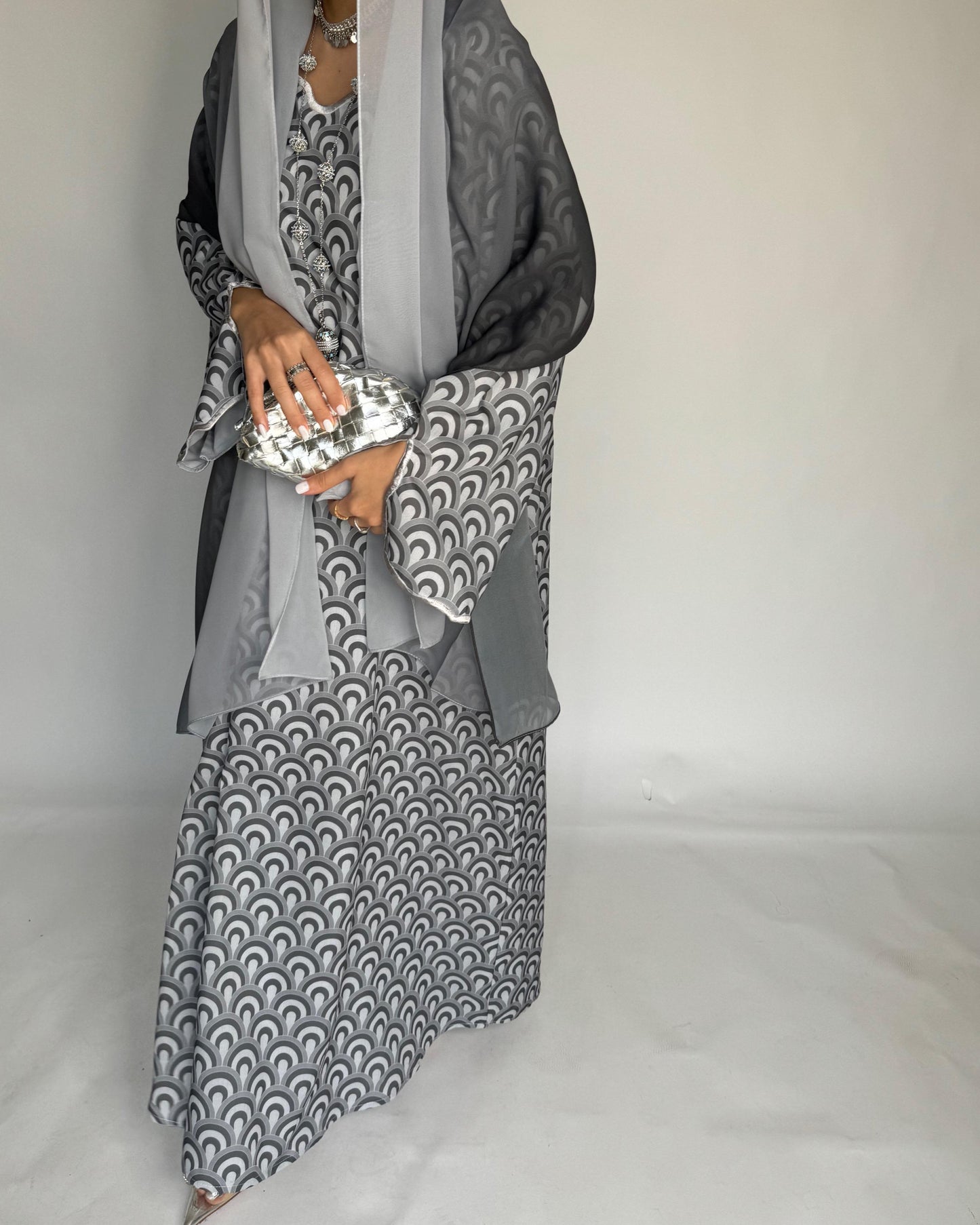 A334 -  Shades of Grey Pattern Jalabiya and Ombre Head Scarf