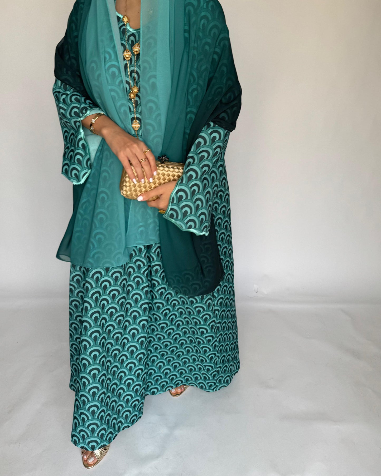 A330 -  Shades of Blue Pattern Jalabiya and Ombre Head Scarf