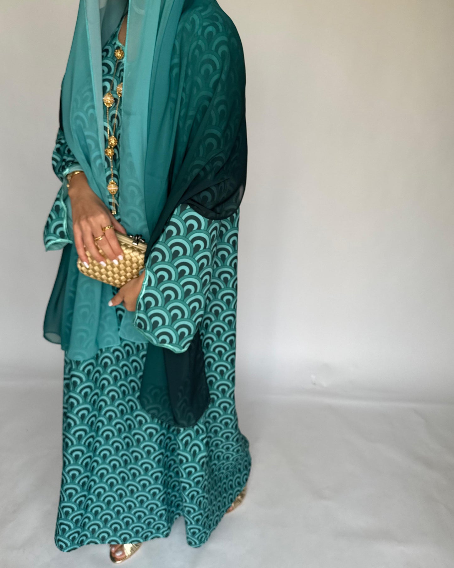 A330 -  Shades of Blue Pattern Jalabiya and Ombre Head Scarf