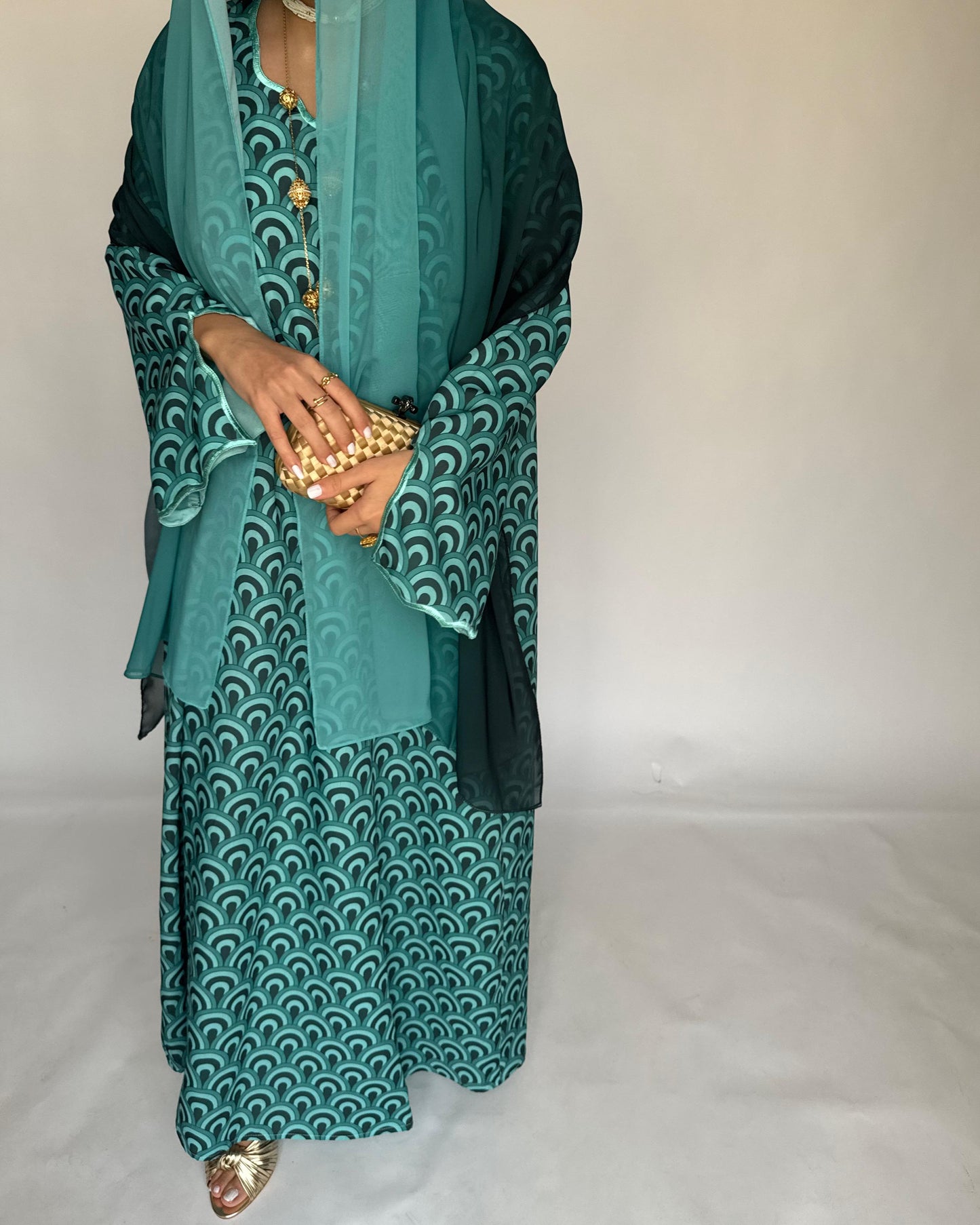 A330 -  Shades of Blue Pattern Jalabiya and Ombre Head Scarf