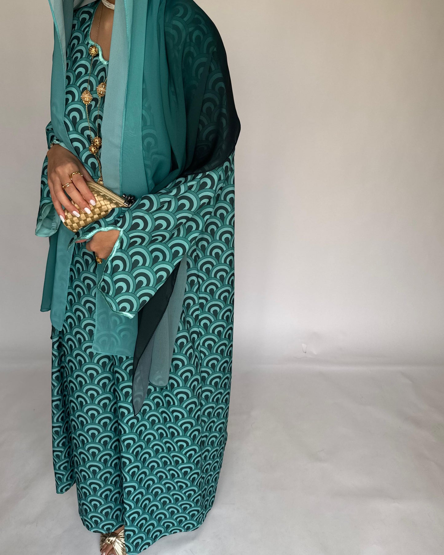 A330 -  Shades of Blue Pattern Jalabiya and Ombre Head Scarf