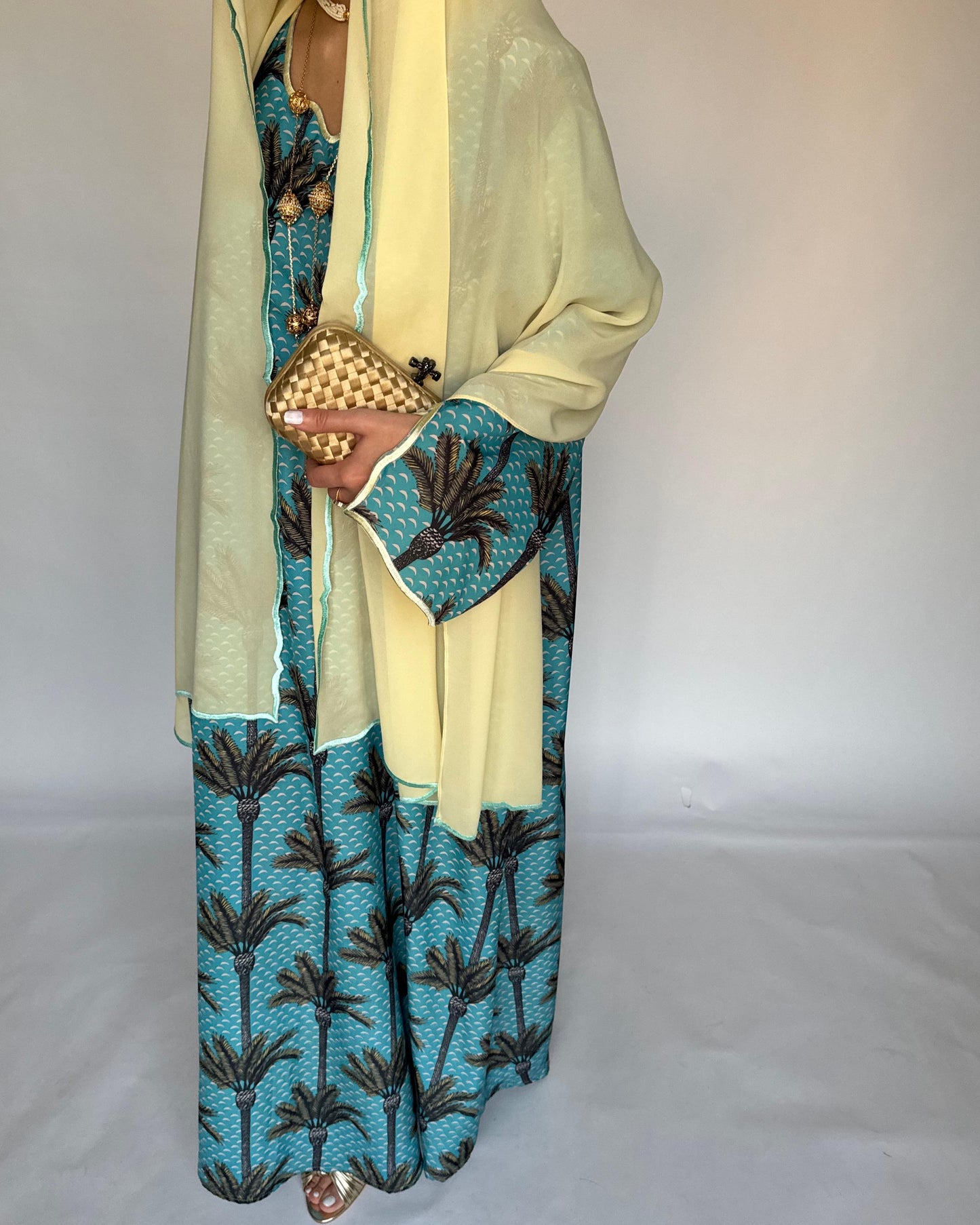 A344 - Baby Blue & Yellow Palm Tree Pattern Jalabiya and Head Scarf