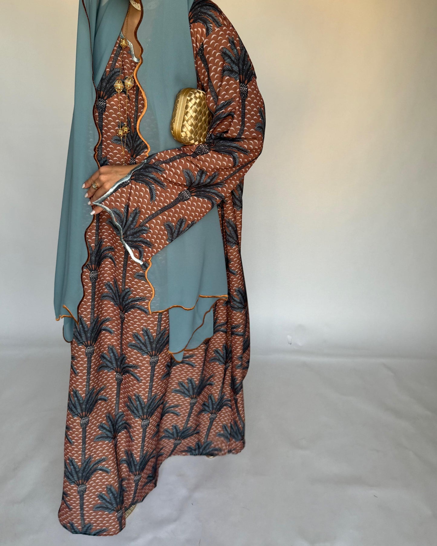 A346 - Brown & Blue Palm Tree Pattern Jalabiya and Head Scarf