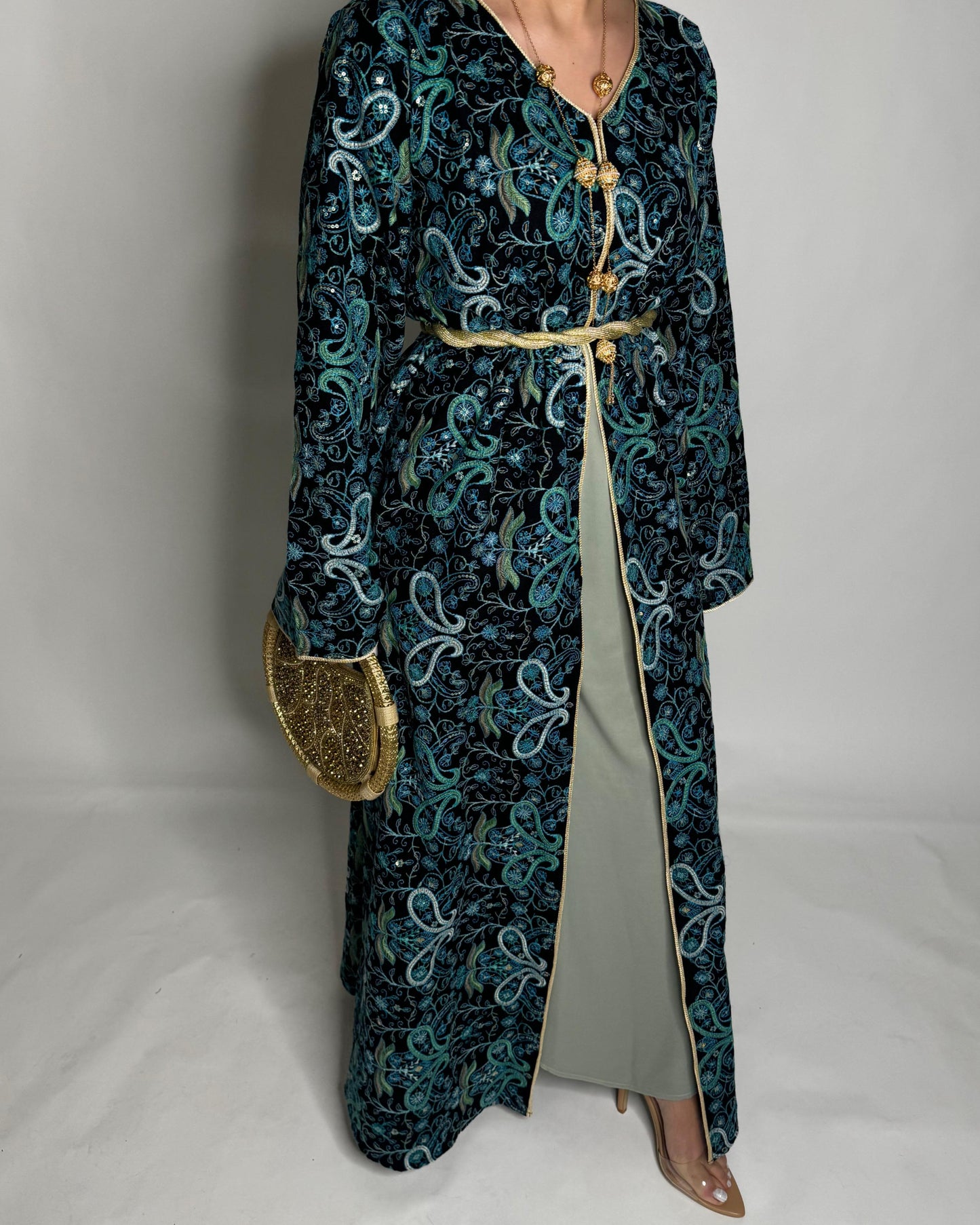 A356- Ramadan/Eid Embroidered Pattern Jalabiya Set (READY TO SHIP)