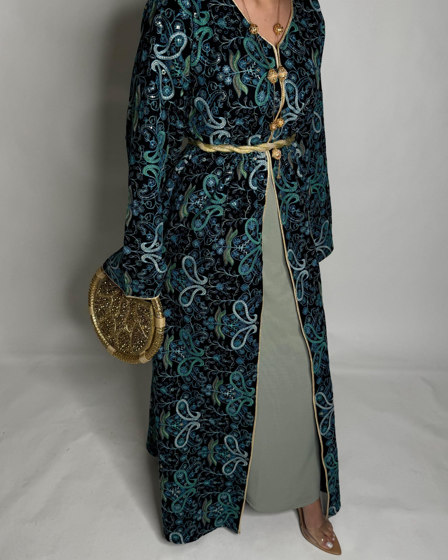 A356- Ramadan/Eid Embroidered Pattern Jalabiya Set (READY TO SHIP)