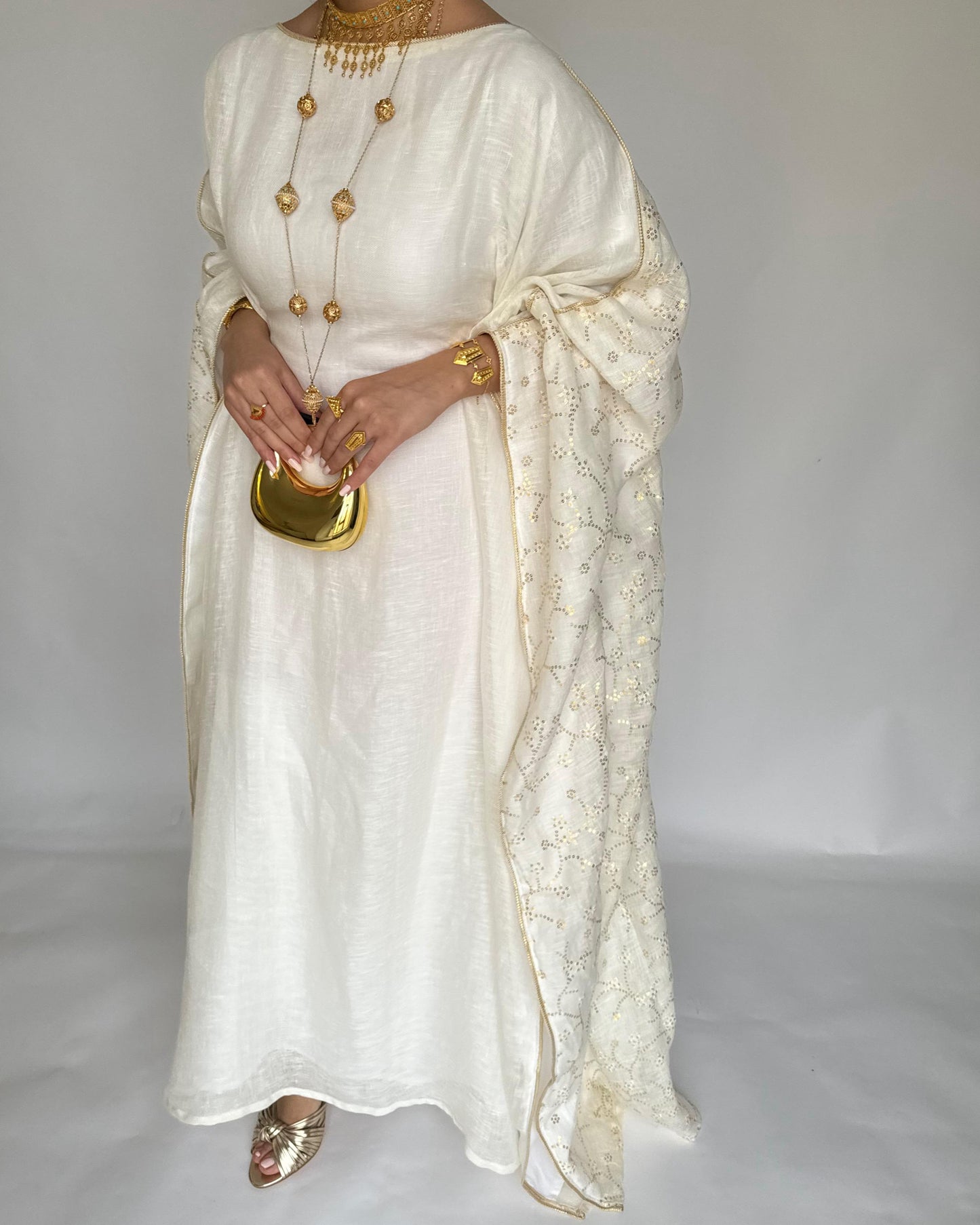 A378 - OffWhite Embroidered Jalabiya (READY TO SHIP)