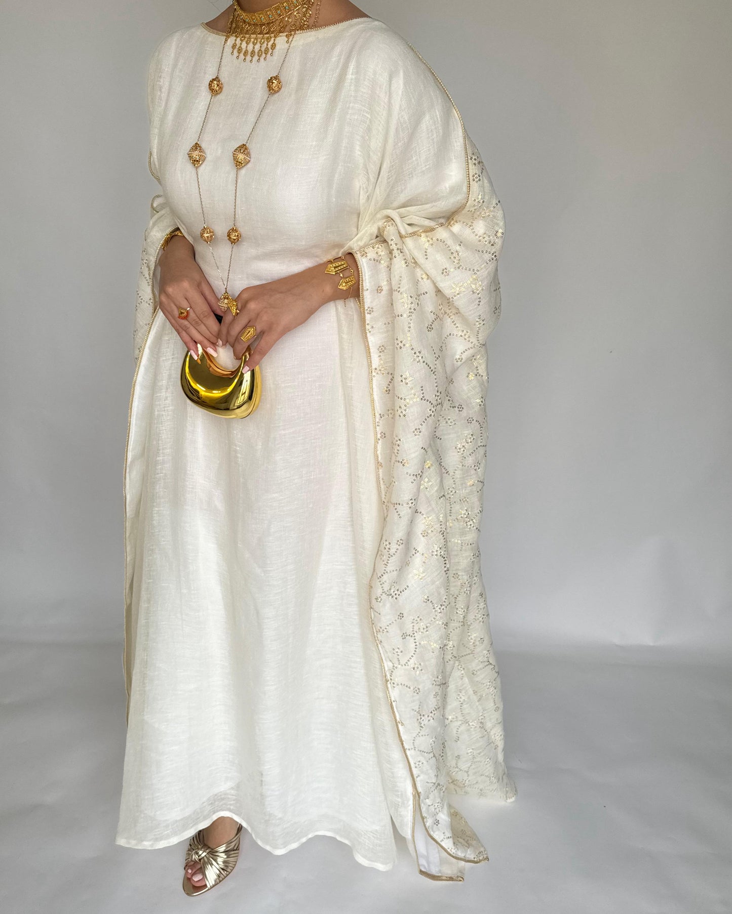 A378 - OffWhite Embroidered Jalabiya (READY TO SHIP)