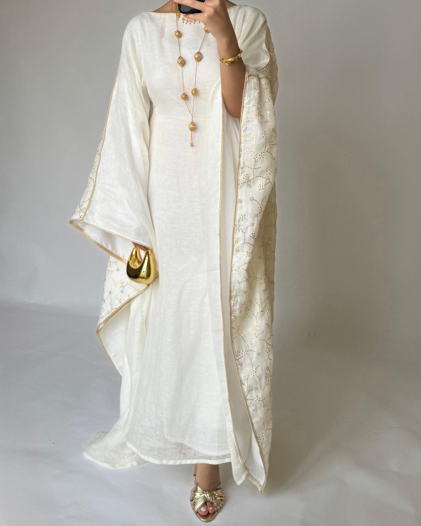 A378 - OffWhite Embroidered Jalabiya (READY TO SHIP)