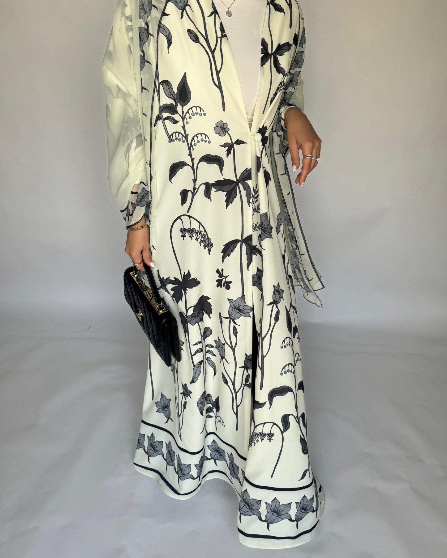 A378 - Off-White Pattern A-Cut Summery Daily Abaya