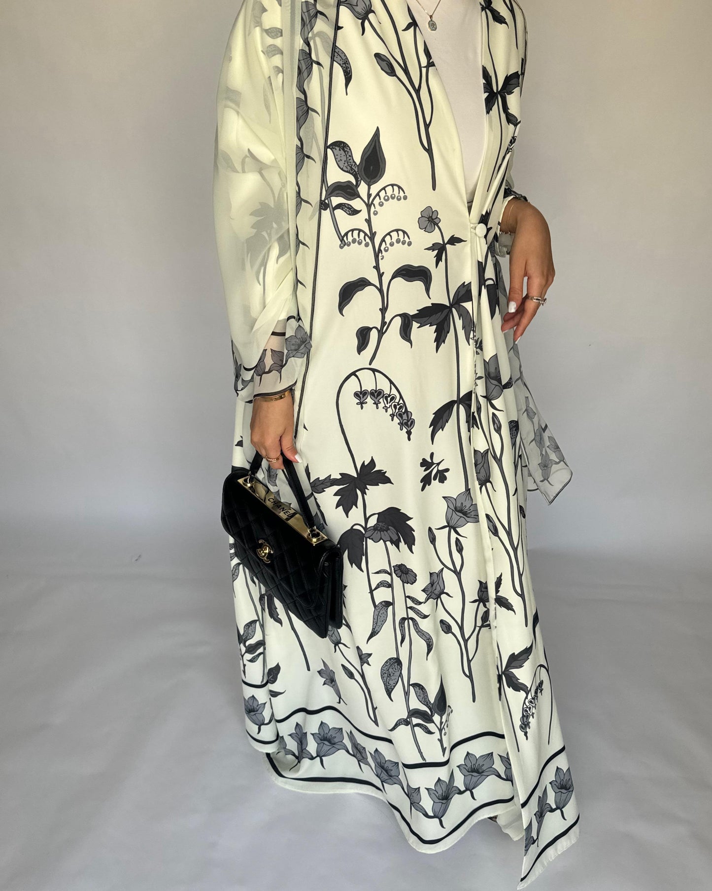 A378 - Off-White Pattern A-Cut Summery Daily Abaya