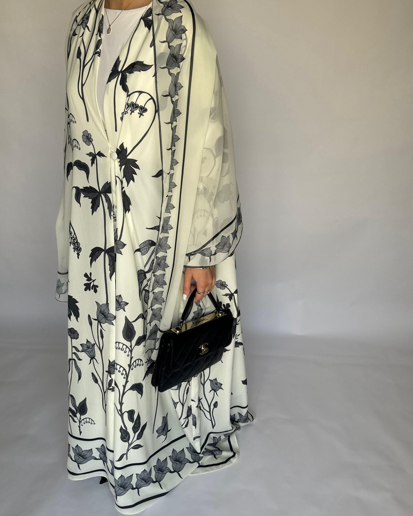 A378 - Off-White Pattern A-Cut Summery Daily Abaya