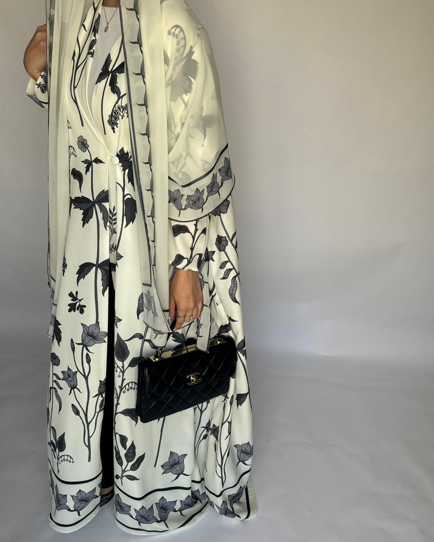A378 - Off-White Pattern A-Cut Summery Daily Abaya