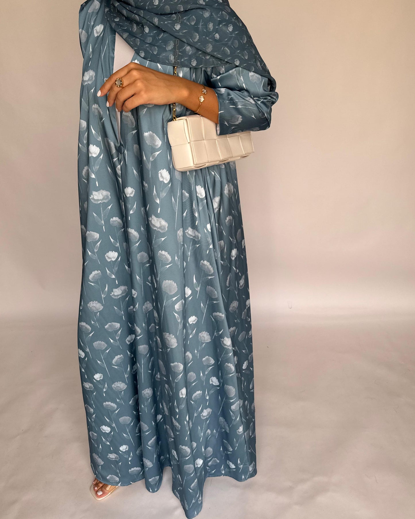 A404 - Light Blue Flower Pattern A-Cut Summery Daily Abaya