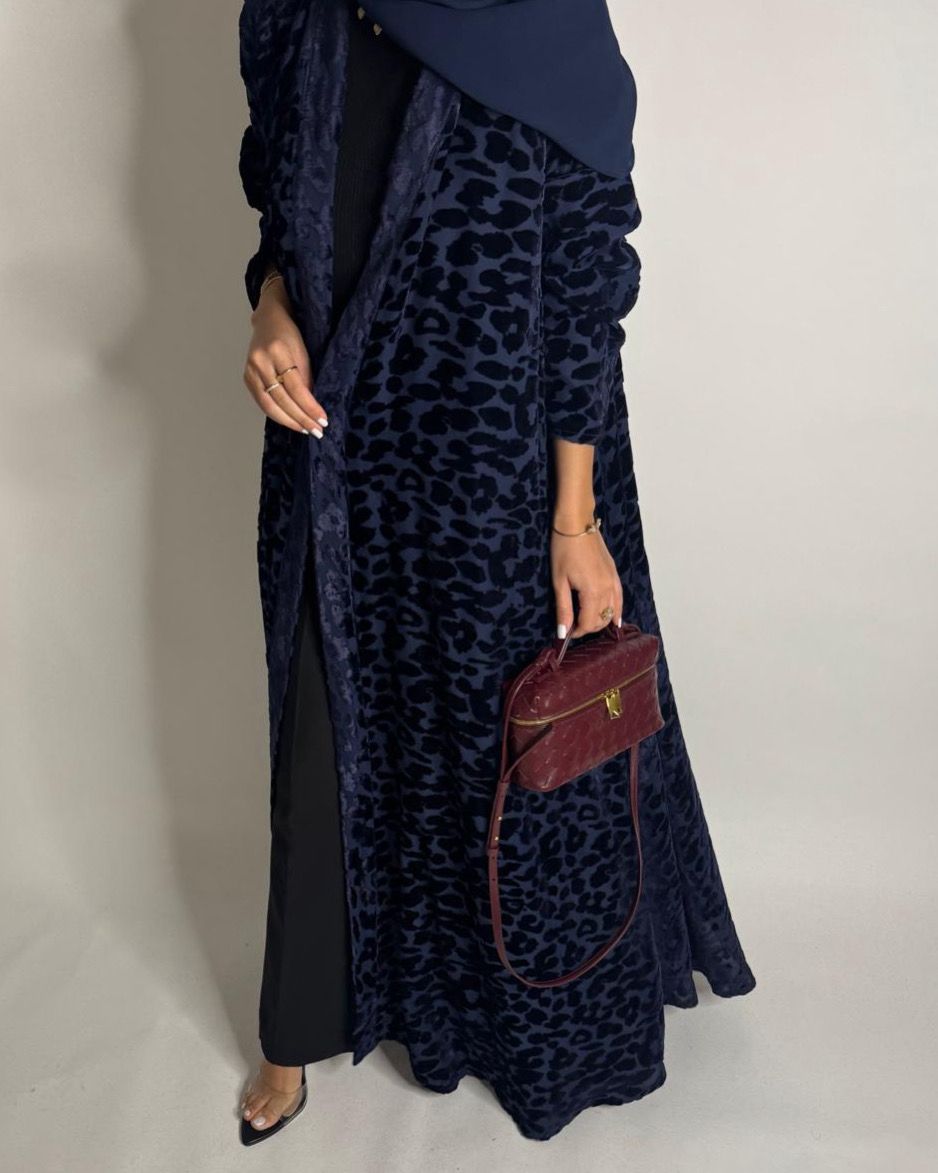 A516 - Navy Blue Leopard Pattern Velvet Abaya