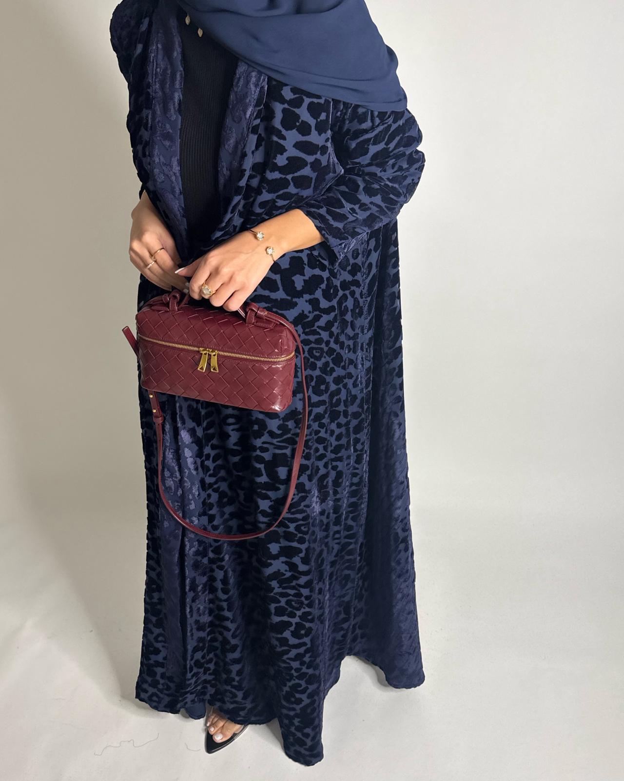 A516 - Navy Blue Leopard Pattern Velvet Abaya