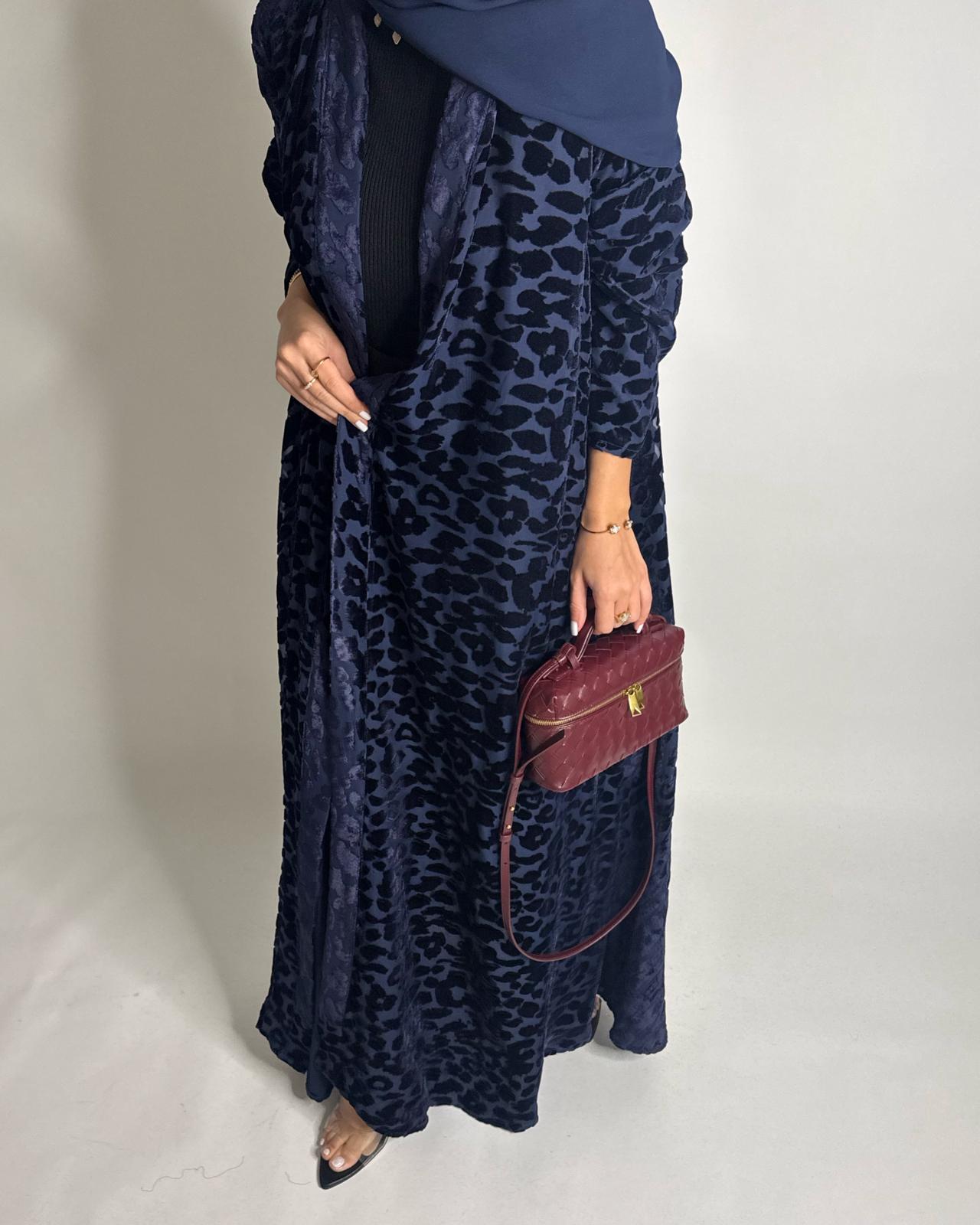 A516 - Navy Blue Leopard Pattern Velvet Abaya