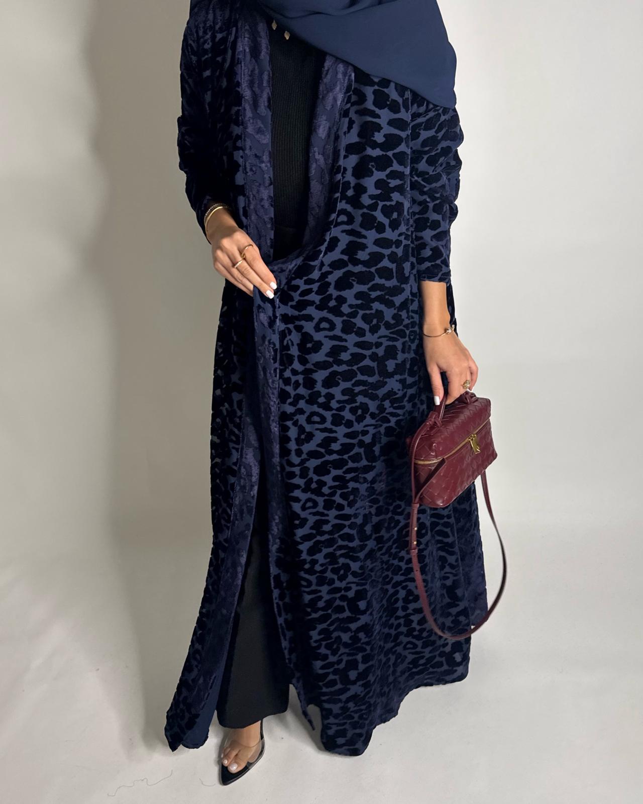 A516 - Navy Blue Leopard Pattern Velvet Abaya