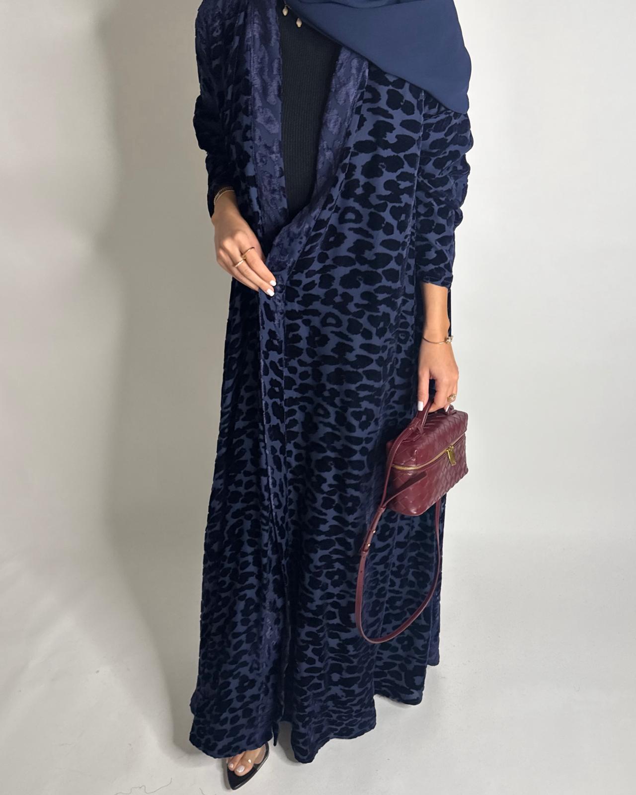 A516 - Navy Blue Leopard Pattern Velvet Abaya