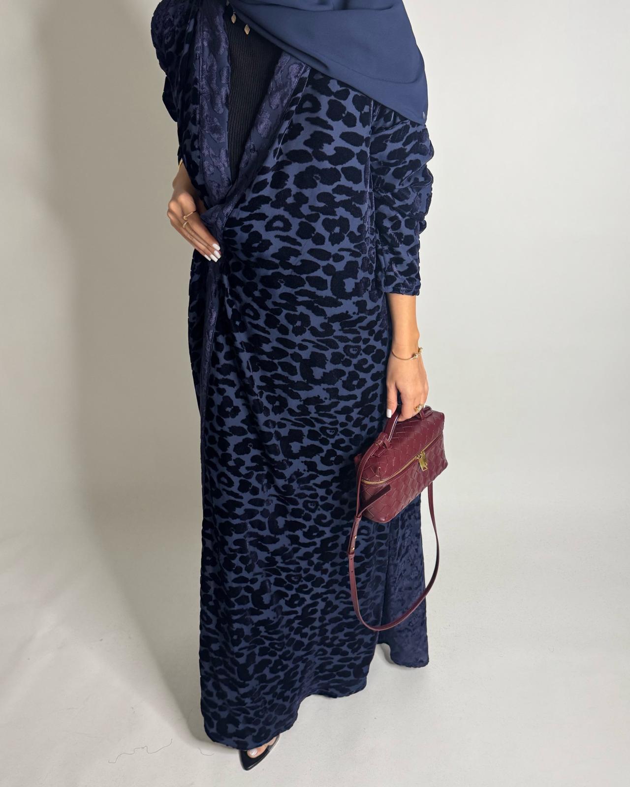 A516 - Navy Blue Leopard Pattern Velvet Abaya