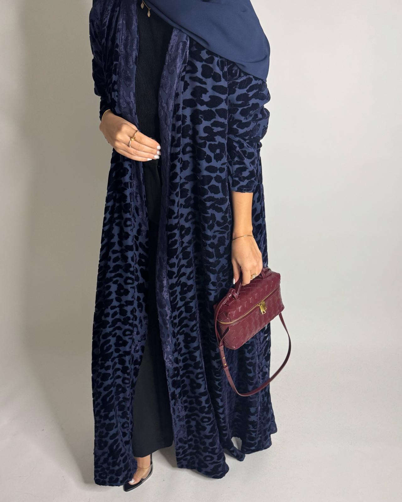 A516 - Navy Blue Leopard Pattern Velvet Abaya