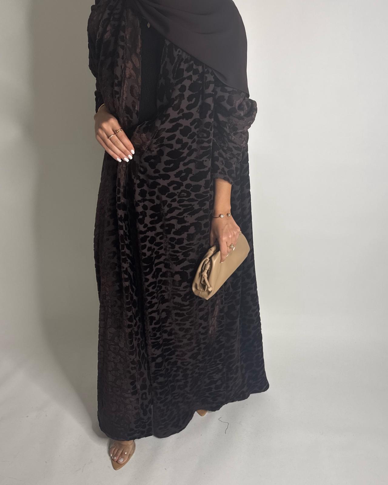 A515 -  Chocolate Brown Leopard Pattern Velvet Abaya
