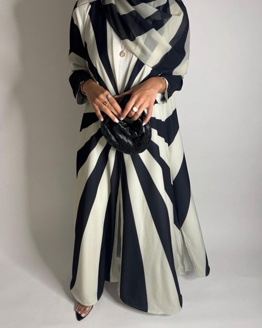 A551 - Black & White Zebra Pattern A-Cut Abaya & Matching Head Scarf