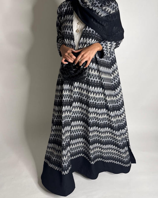 A566 - Black & Gray Swirl Pattern A-Cut Abaya & Matching Head Scarf