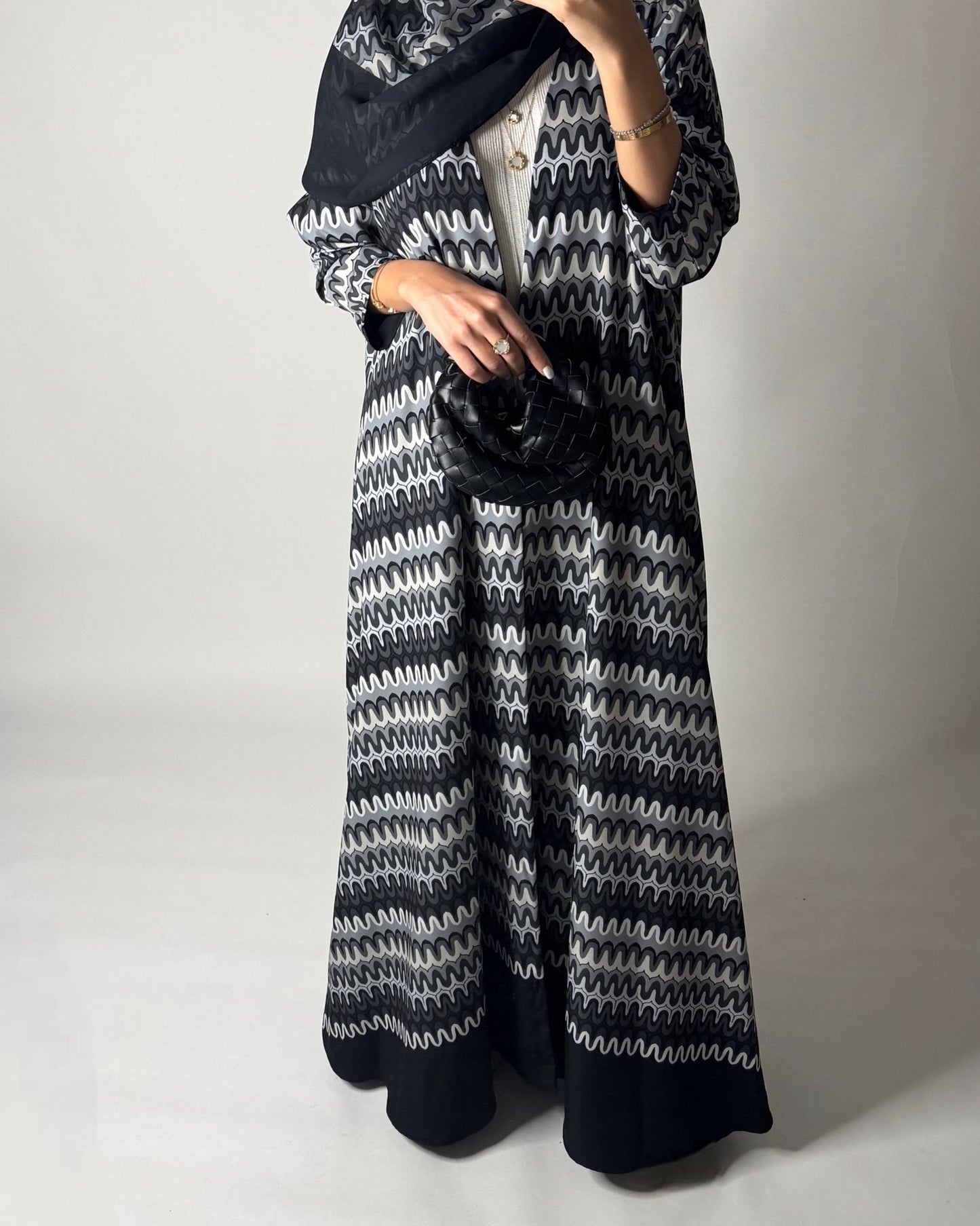 A566 - Black & Gray Swirl Pattern A-Cut Abaya & Matching Head Scarf