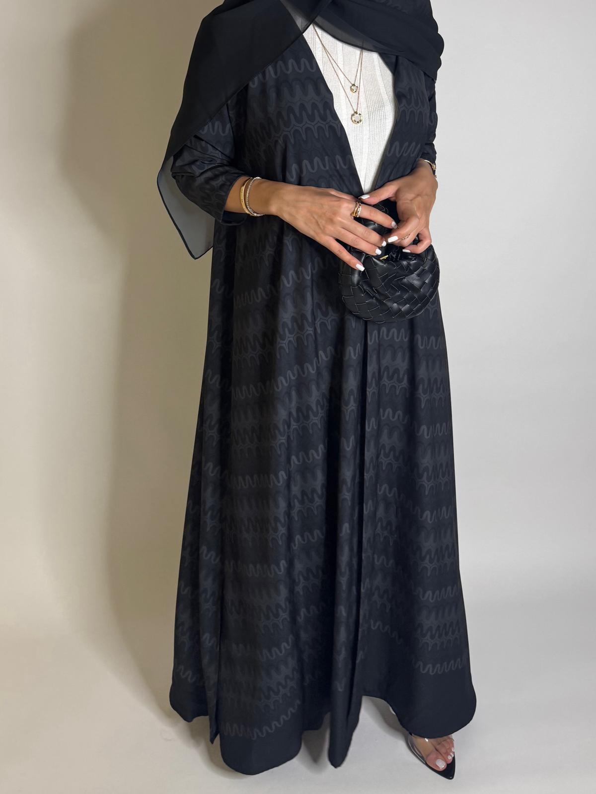 A565 - Black Swirl Pattern A-Cut Abaya & Matching Head Scarf