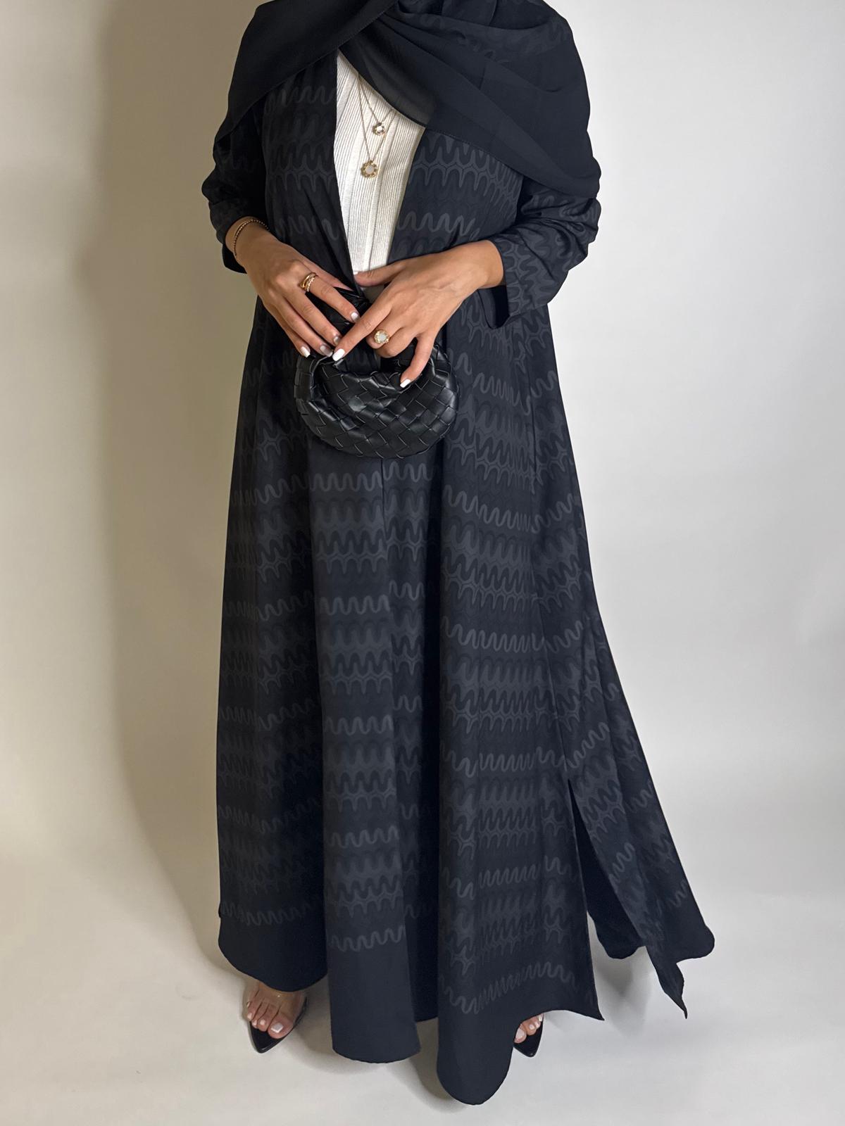 A565 - Black Swirl Pattern A-Cut Abaya & Matching Head Scarf