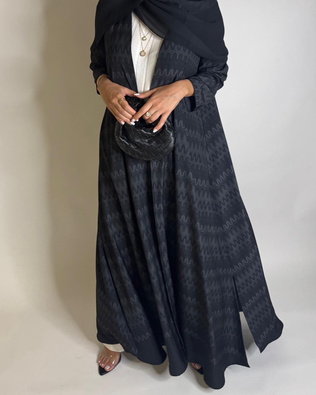 A565 - Black Swirl Pattern A-Cut Abaya & Matching Head Scarf