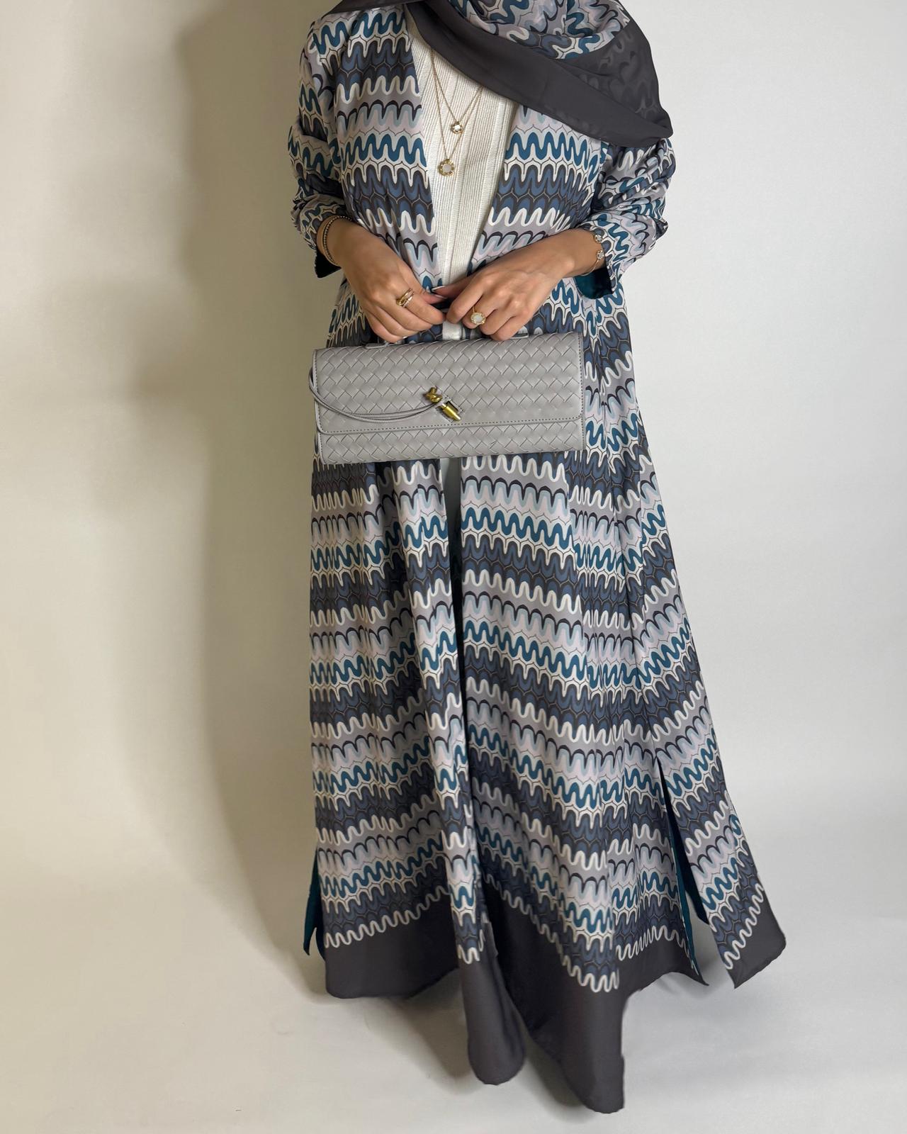 A561 - Gray & Blue Swirl Pattern A-Cut Abaya & Matching Head Scarf