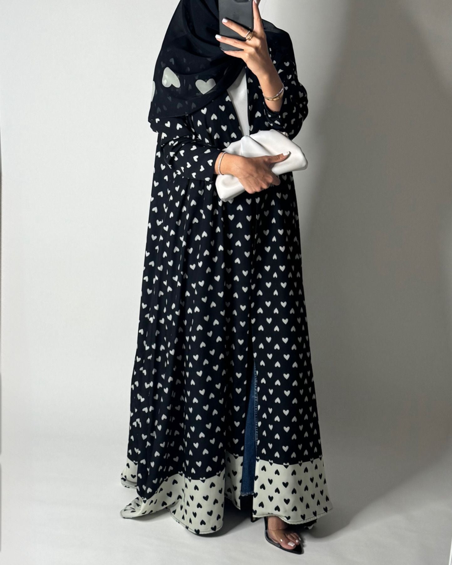 A609 - Black & White Heart A-CUT Wrap Summery Abaya & Matching Head Scarf