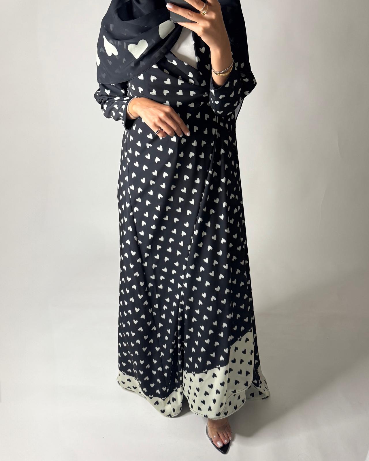A609 - Black & White Heart A-CUT Wrap Summery Abaya & Matching Head Scarf