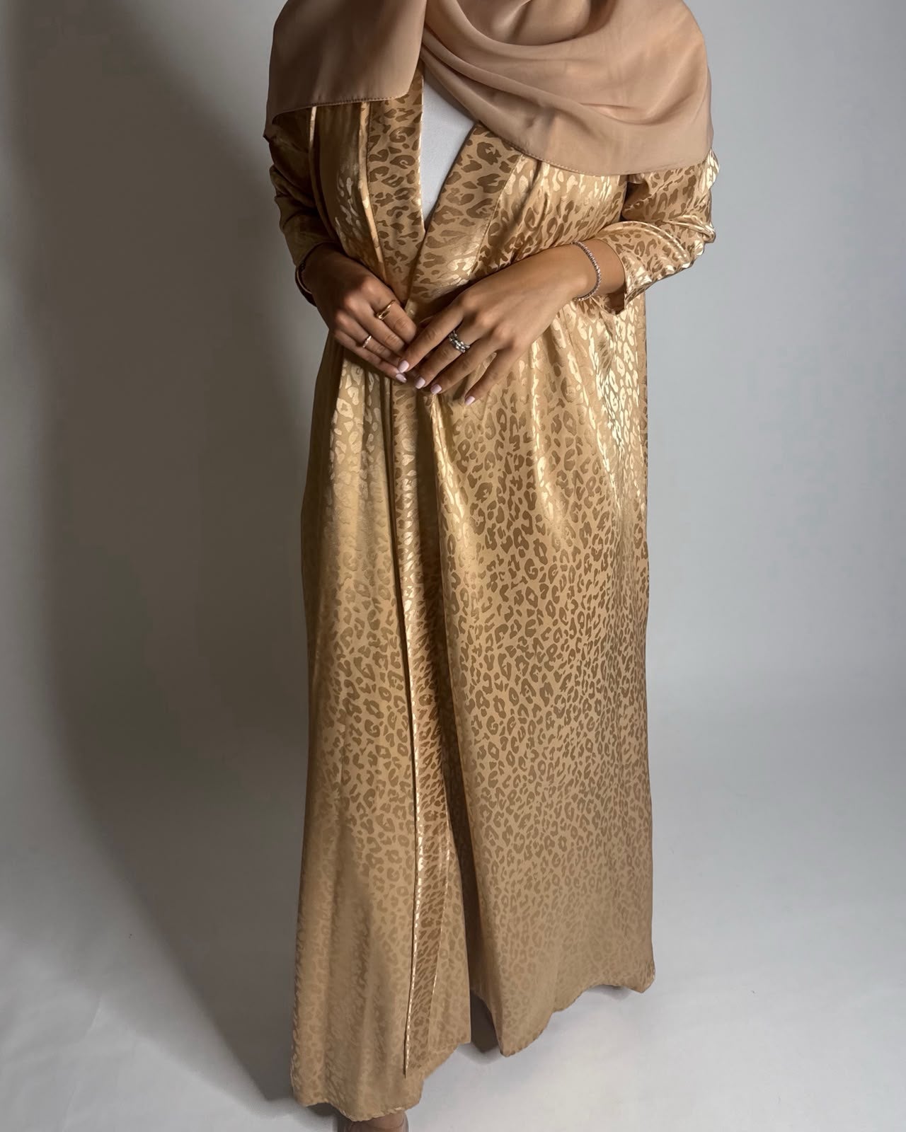 A610 - Gold Leopard Pattern Summery A-CUT Wrap Abaya & Head Scarf