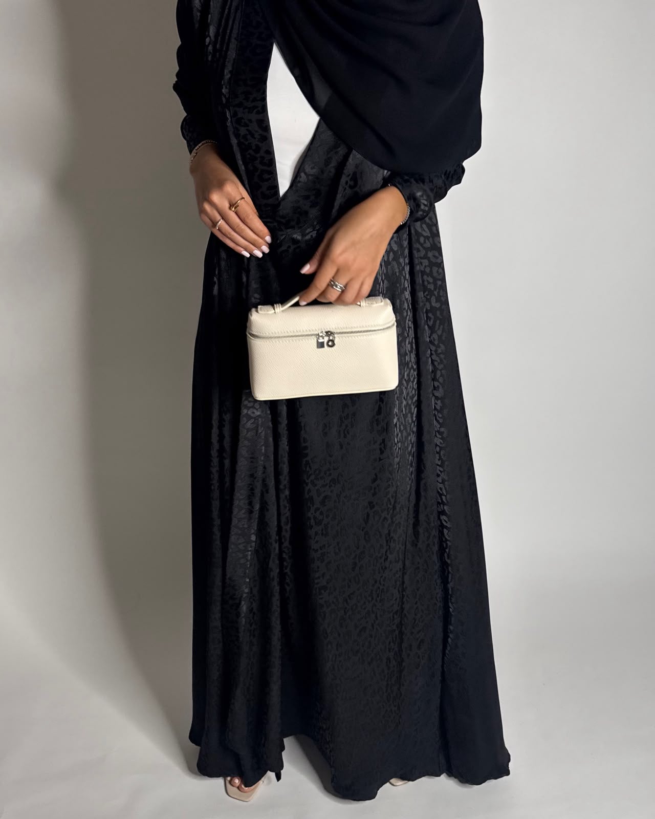 A617 - Black Leopard Pattern Summery A-CUT Wrap Abaya & Head Scarf
