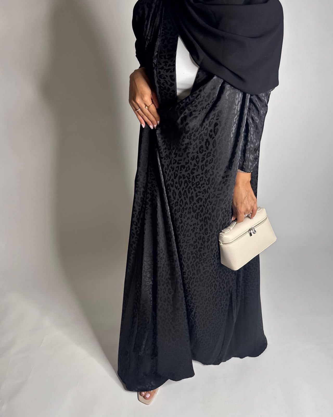 A617 - Black Leopard Pattern Summery A-CUT Wrap Abaya & Head Scarf